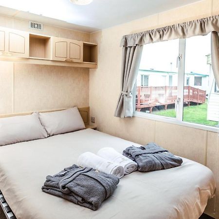 Kings Caravan - Family Groups Only - Very Quiet Park Villa Skegness Exterior foto