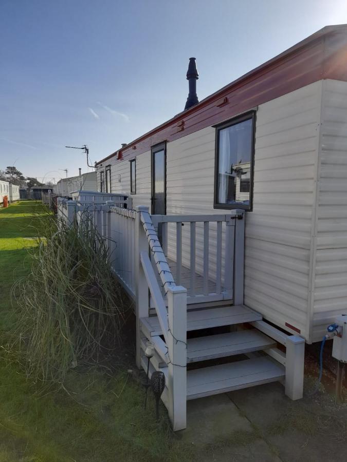 Kings Caravan - Family Groups Only - Very Quiet Park Villa Skegness Exterior foto